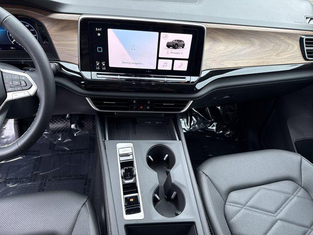 new 2025 Volkswagen Atlas car, priced at $38,198