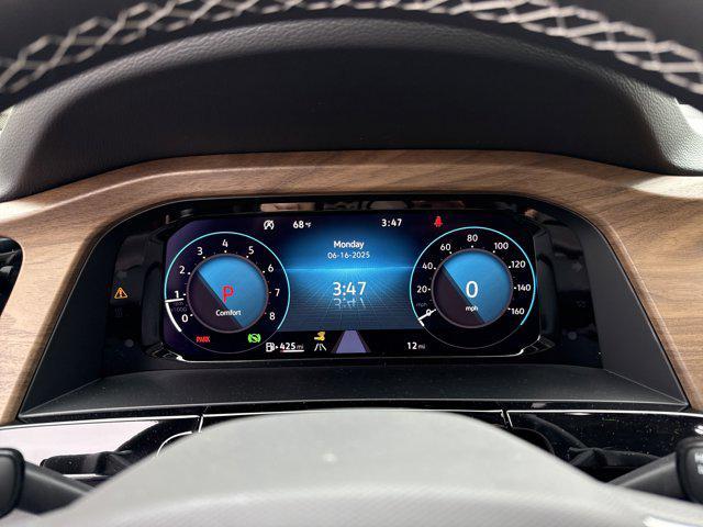 new 2025 Volkswagen Atlas car, priced at $38,198