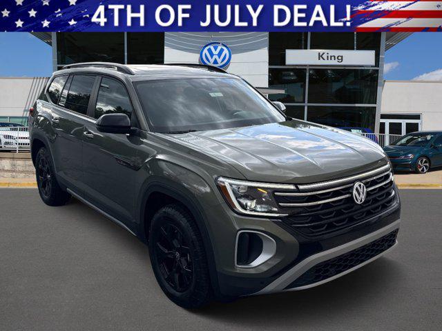 new 2025 Volkswagen Atlas car, priced at $45,039