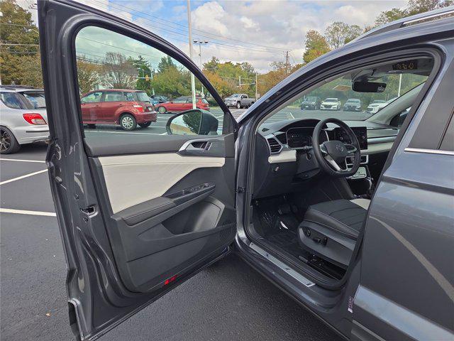 new 2025 Volkswagen Taos car, priced at $33,579