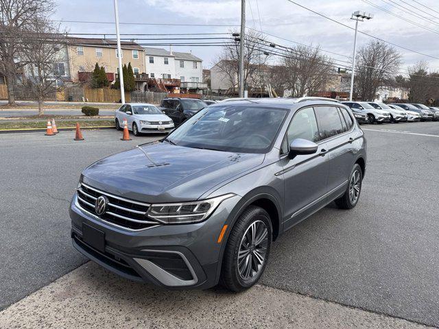 new 2024 Volkswagen Tiguan car, priced at $28,449