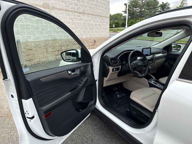used 2022 Ford Escape car, priced at $26,999