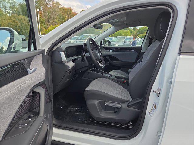 new 2025 Volkswagen Tiguan car, priced at $30,430