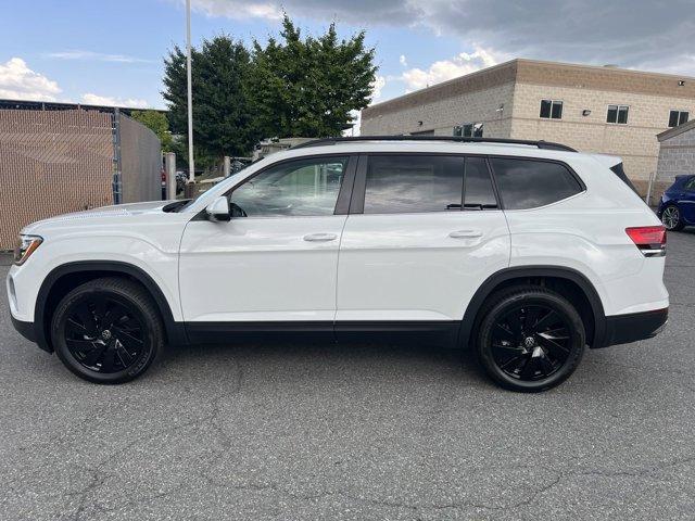 new 2024 Volkswagen Atlas car, priced at $38,603