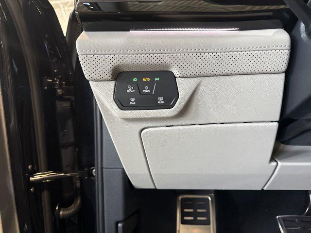 new 2025 Volkswagen Atlas car, priced at $50,373