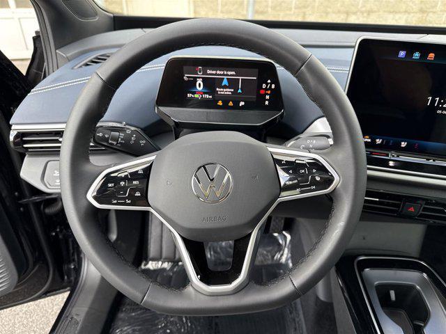 new 2025 Volkswagen ID.4 car, priced at $45,931