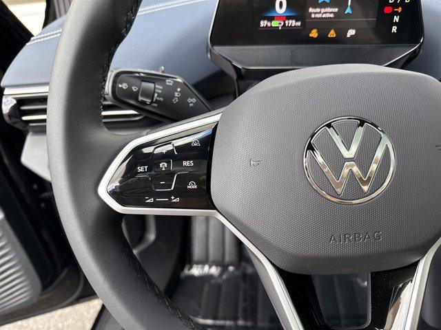 new 2025 Volkswagen ID.4 car, priced at $45,931