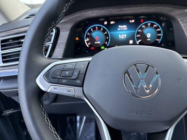 new 2025 Volkswagen Atlas car, priced at $44,971