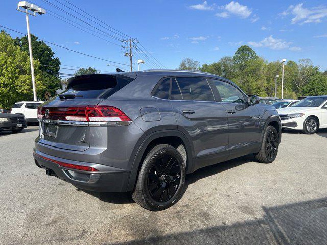 new 2024 Volkswagen Atlas Cross Sport car, priced at $37,383