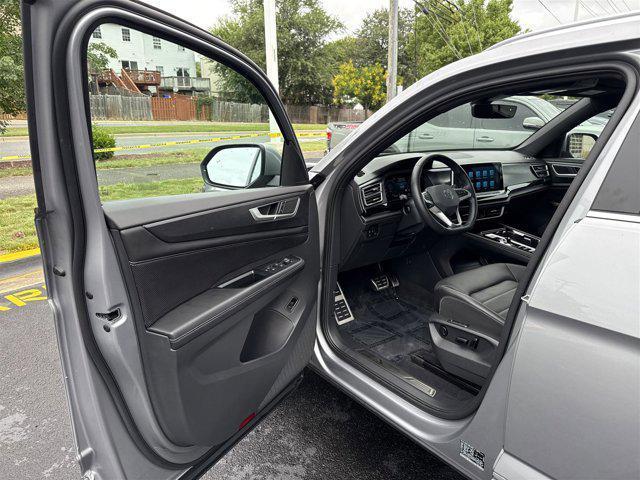 used 2024 Volkswagen Atlas Cross Sport car, priced at $37,499