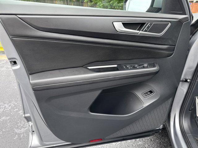 used 2024 Volkswagen Atlas Cross Sport car, priced at $37,499