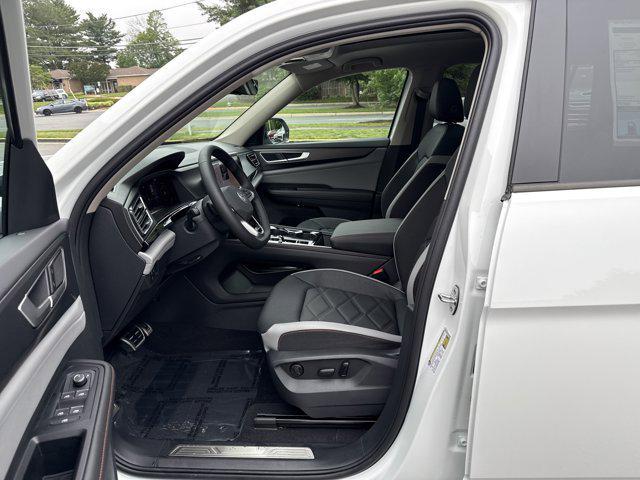 new 2025 Volkswagen Atlas car, priced at $43,289