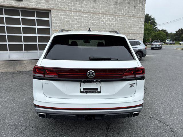 new 2025 Volkswagen Atlas car, priced at $43,289