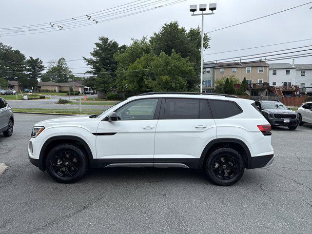 new 2025 Volkswagen Atlas car, priced at $43,289