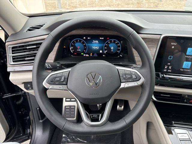 new 2025 Volkswagen Atlas car, priced at $50,751