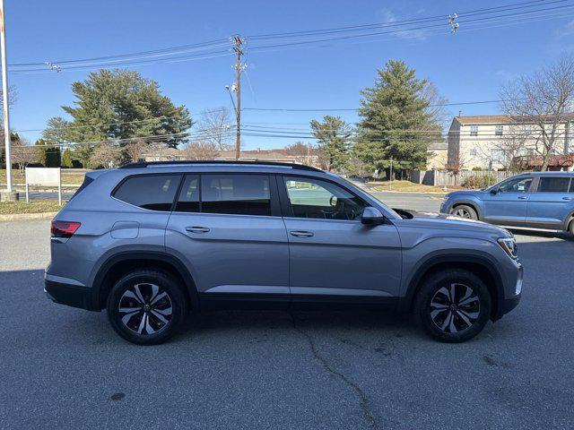 new 2025 Volkswagen Atlas car, priced at $36,994