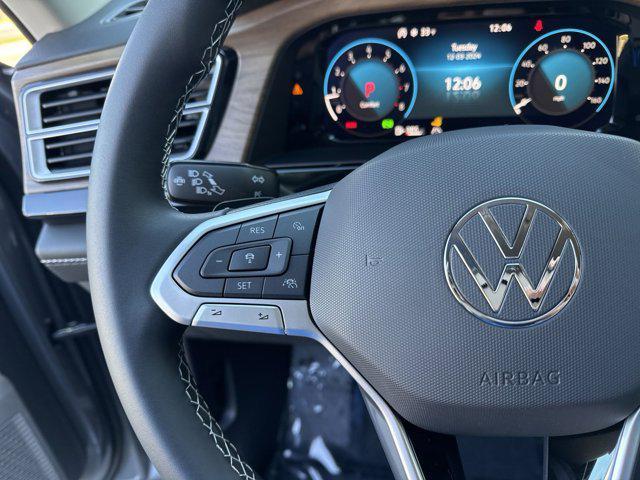 new 2025 Volkswagen Atlas car, priced at $36,994