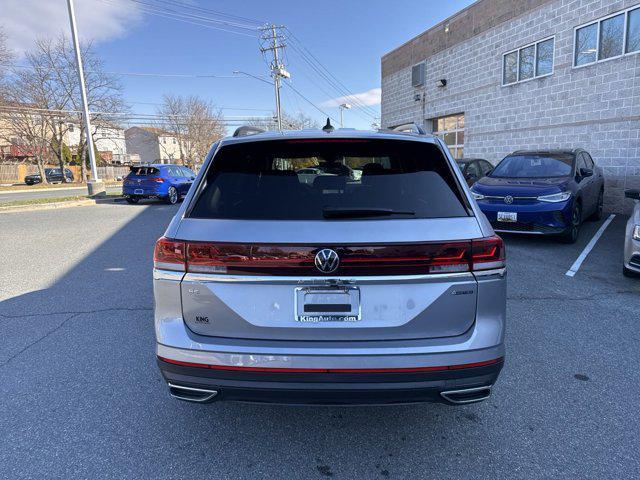 new 2025 Volkswagen Atlas car, priced at $36,994