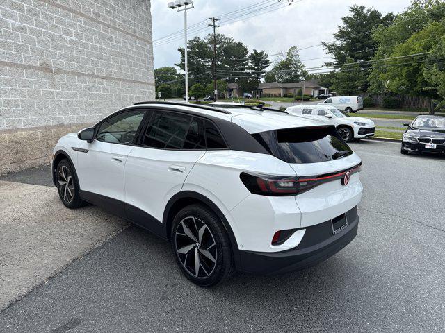 new 2025 Volkswagen ID.4 car, priced at $46,007