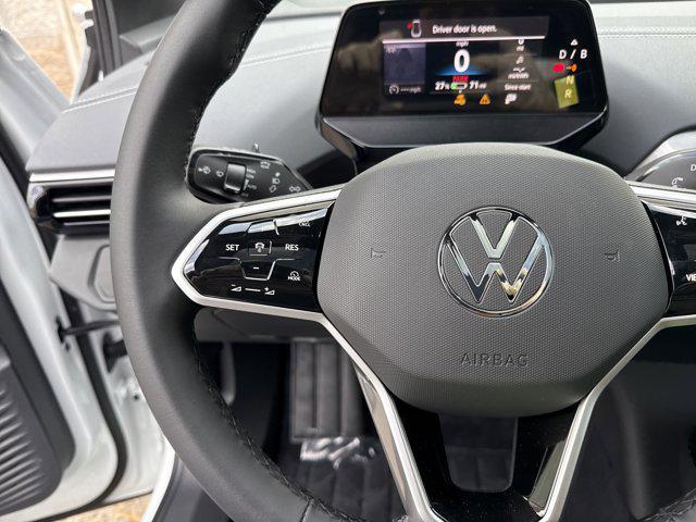 new 2025 Volkswagen ID.4 car, priced at $46,007