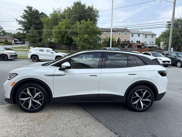 new 2025 Volkswagen ID.4 car, priced at $46,007