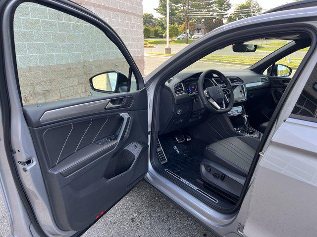 new 2024 Volkswagen Tiguan car, priced at $31,504