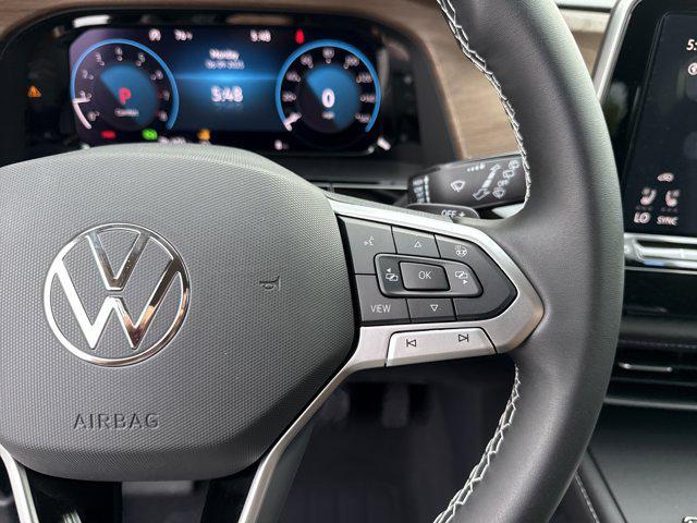 new 2025 Volkswagen Atlas car, priced at $37,698