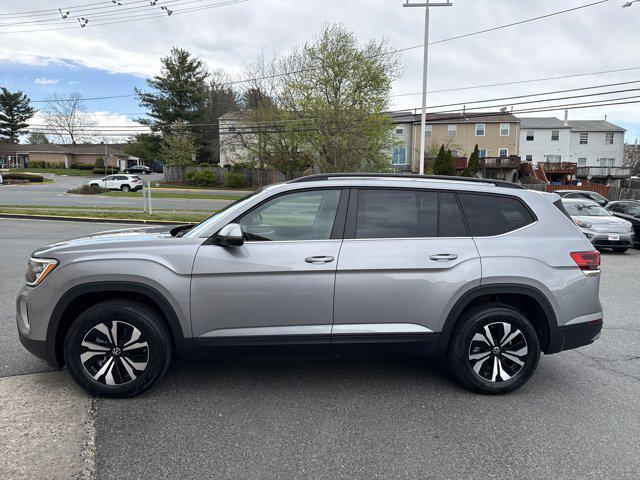 new 2025 Volkswagen Atlas car, priced at $38,698
