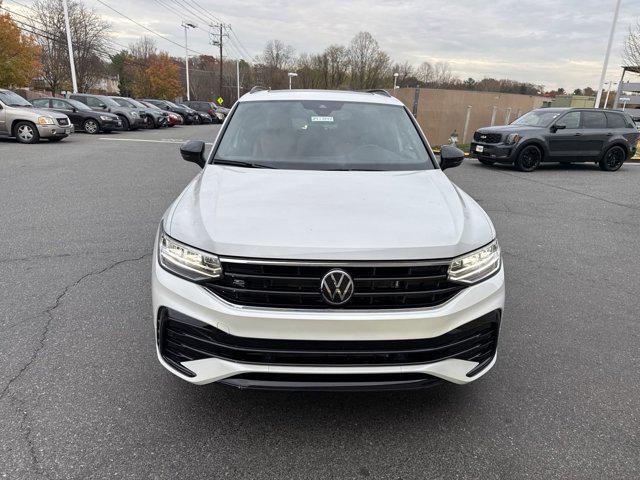 new 2024 Volkswagen Tiguan car, priced at $30,973