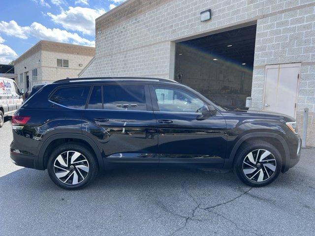 new 2024 Volkswagen Atlas car, priced at $39,396