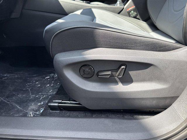 new 2025 Volkswagen Tiguan car, priced at $33,291
