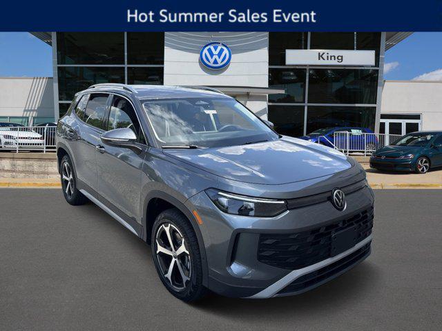 new 2025 Volkswagen Tiguan car, priced at $34,041