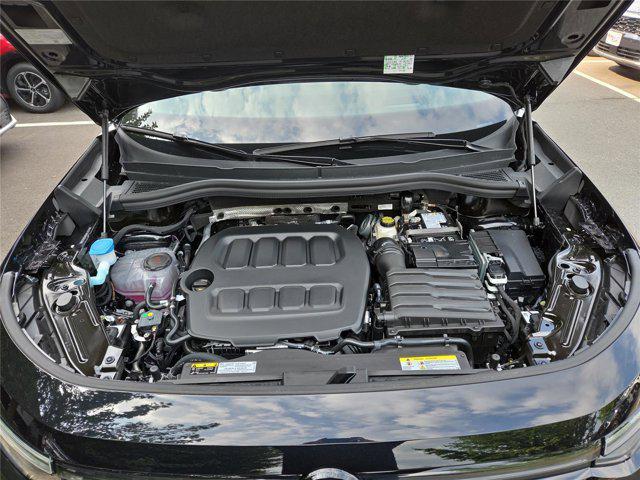 new 2025 Volkswagen Tiguan car, priced at $36,834