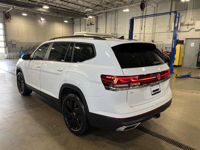 new 2024 Volkswagen Atlas car, priced at $37,990