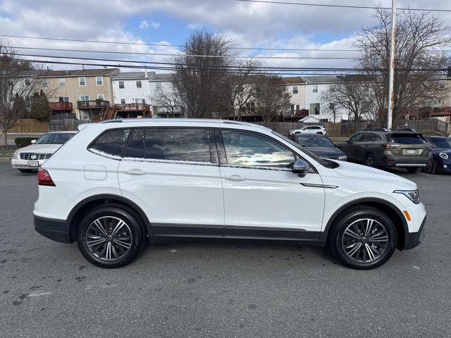 new 2024 Volkswagen Tiguan car, priced at $27,038