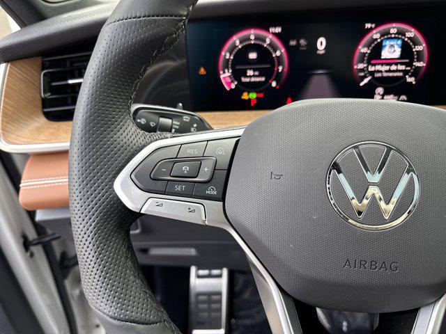 new 2025 Volkswagen Tiguan car, priced at $40,560