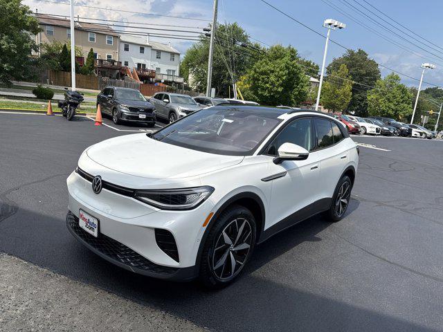 new 2025 Volkswagen ID.4 car, priced at $46,283