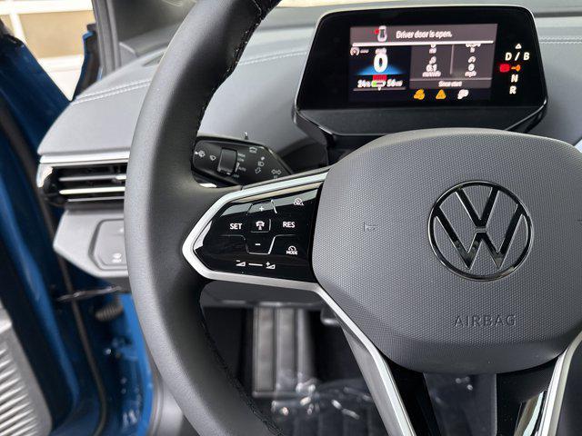 new 2025 Volkswagen ID.4 car, priced at $40,635