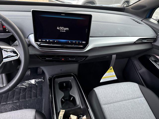 new 2025 Volkswagen ID.4 car, priced at $40,635