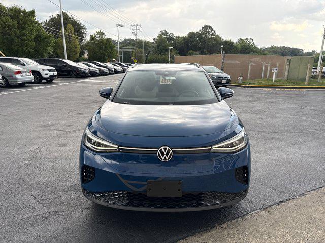 new 2025 Volkswagen ID.4 car, priced at $40,635