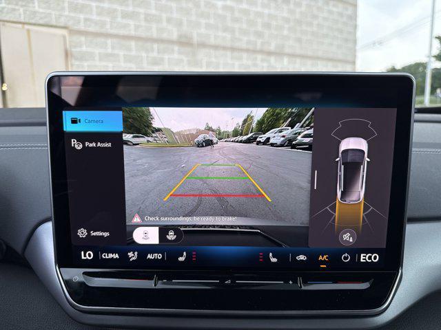 new 2025 Volkswagen ID.4 car, priced at $40,635
