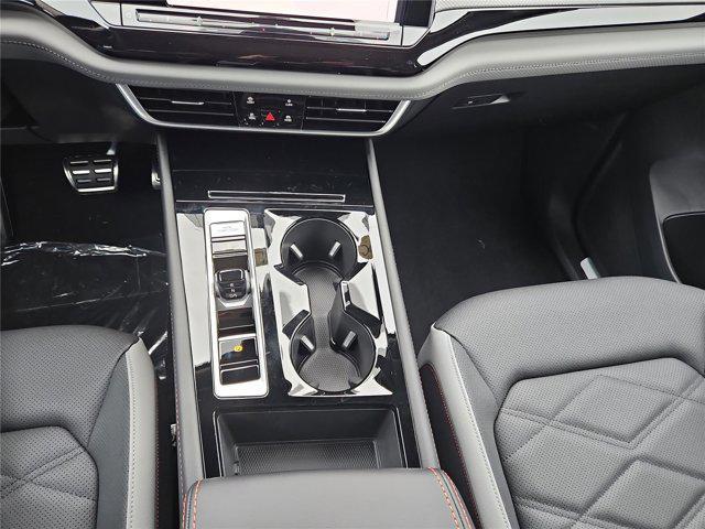 new 2026 Volkswagen Atlas car, priced at $44,482