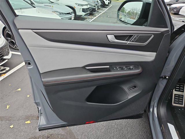 new 2026 Volkswagen Atlas car, priced at $44,482