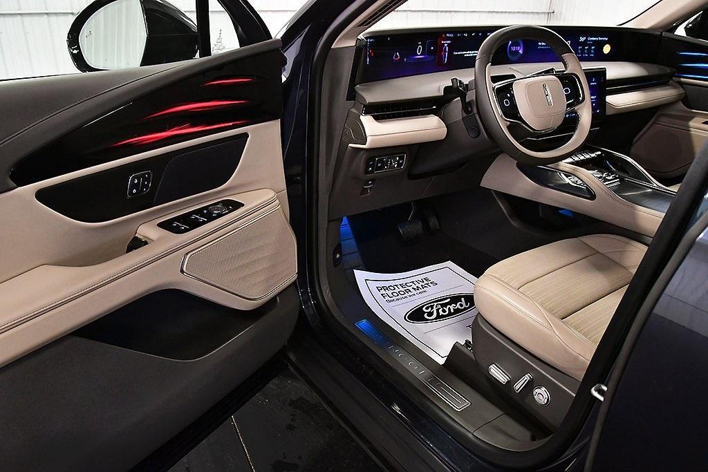 used 2024 Lincoln Nautilus car, priced at $49,995
