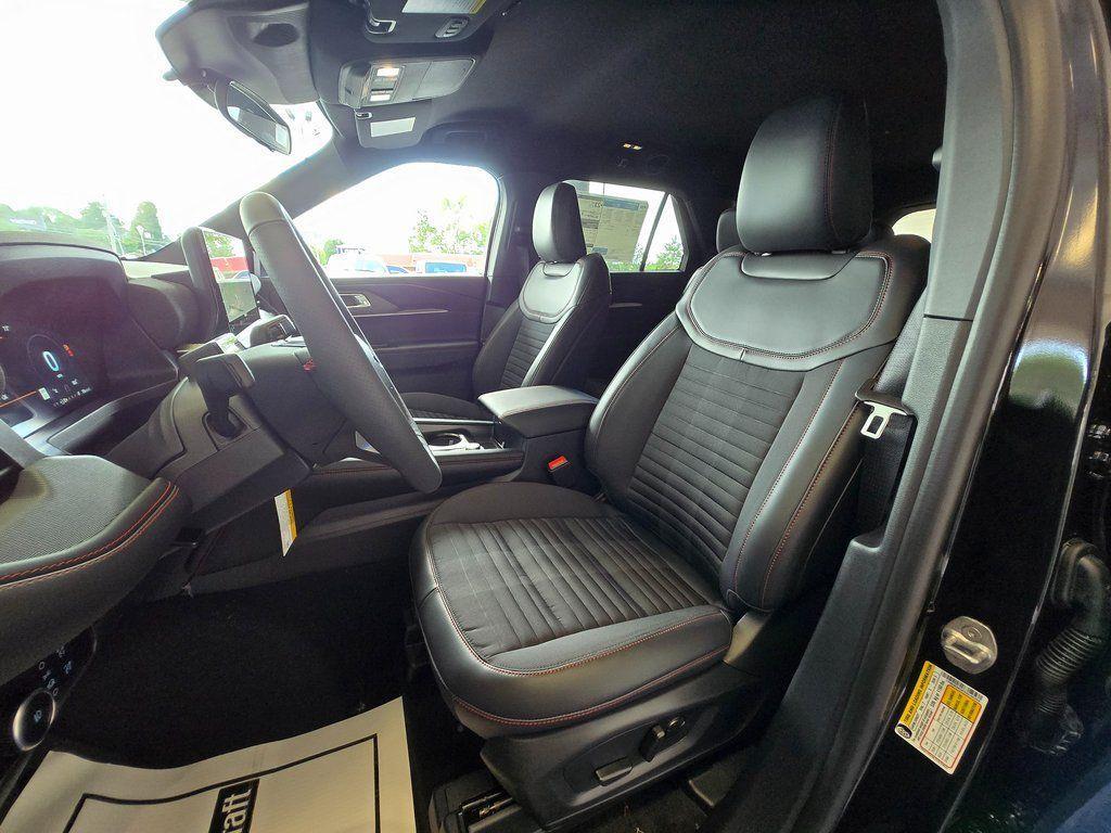 new 2025 Ford Explorer car, priced at $47,499