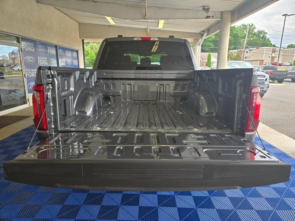 new 2025 Ford F-150 car, priced at $52,692