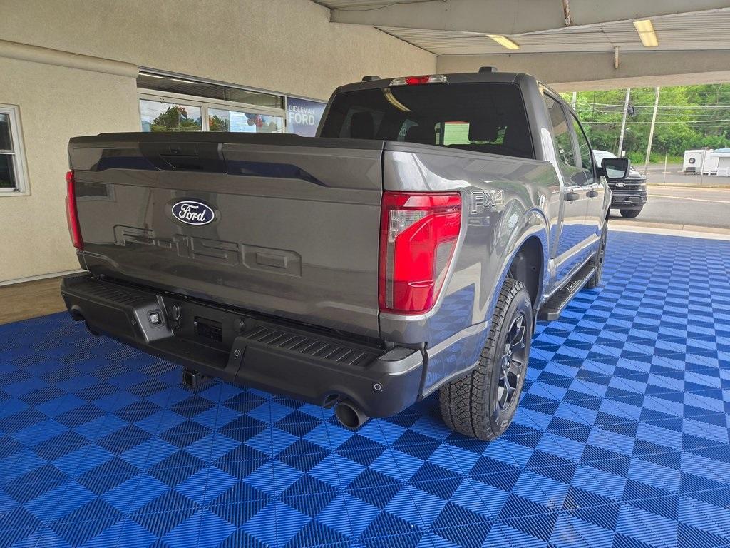 new 2025 Ford F-150 car, priced at $52,692