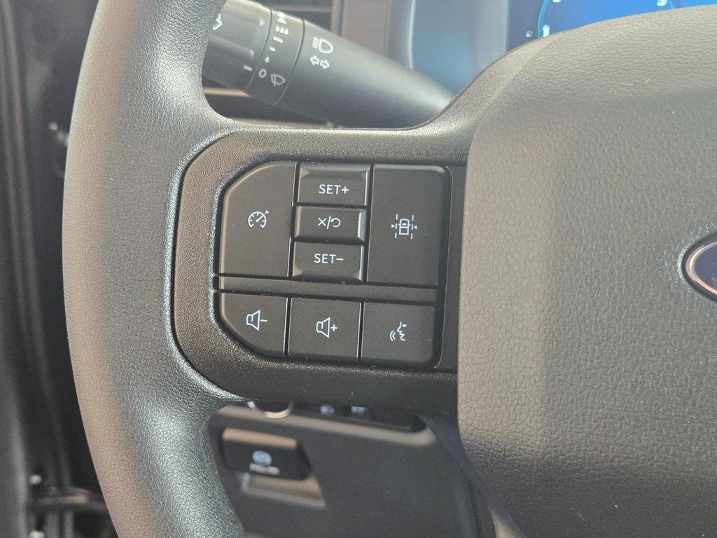 new 2025 Ford F-150 car, priced at $52,692