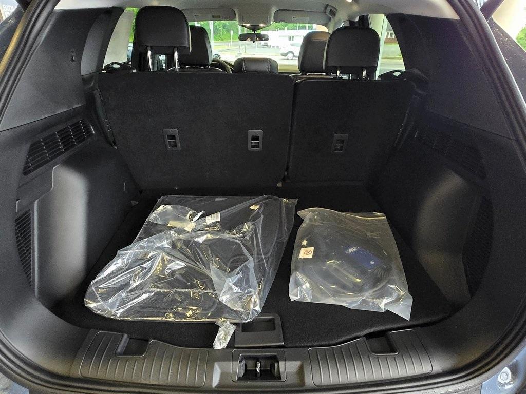 new 2025 Ford Escape car, priced at $33,157