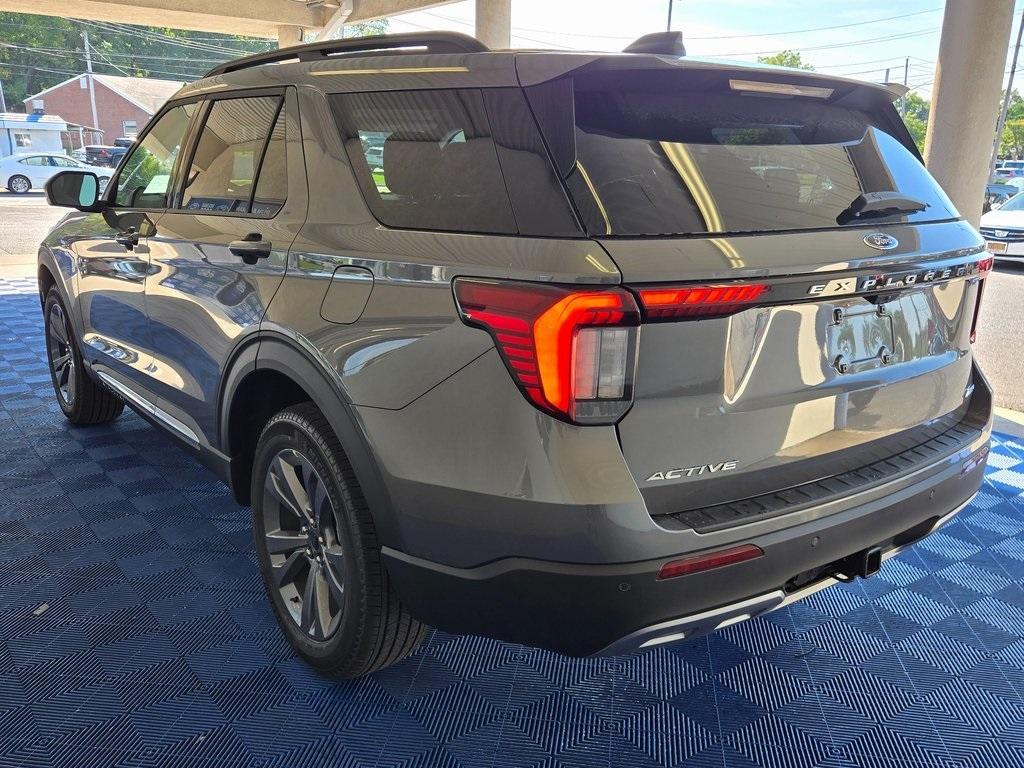 new 2025 Ford Explorer car, priced at $46,181